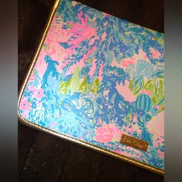 Lilly Pulitzer NWOT Clutch/Organizer